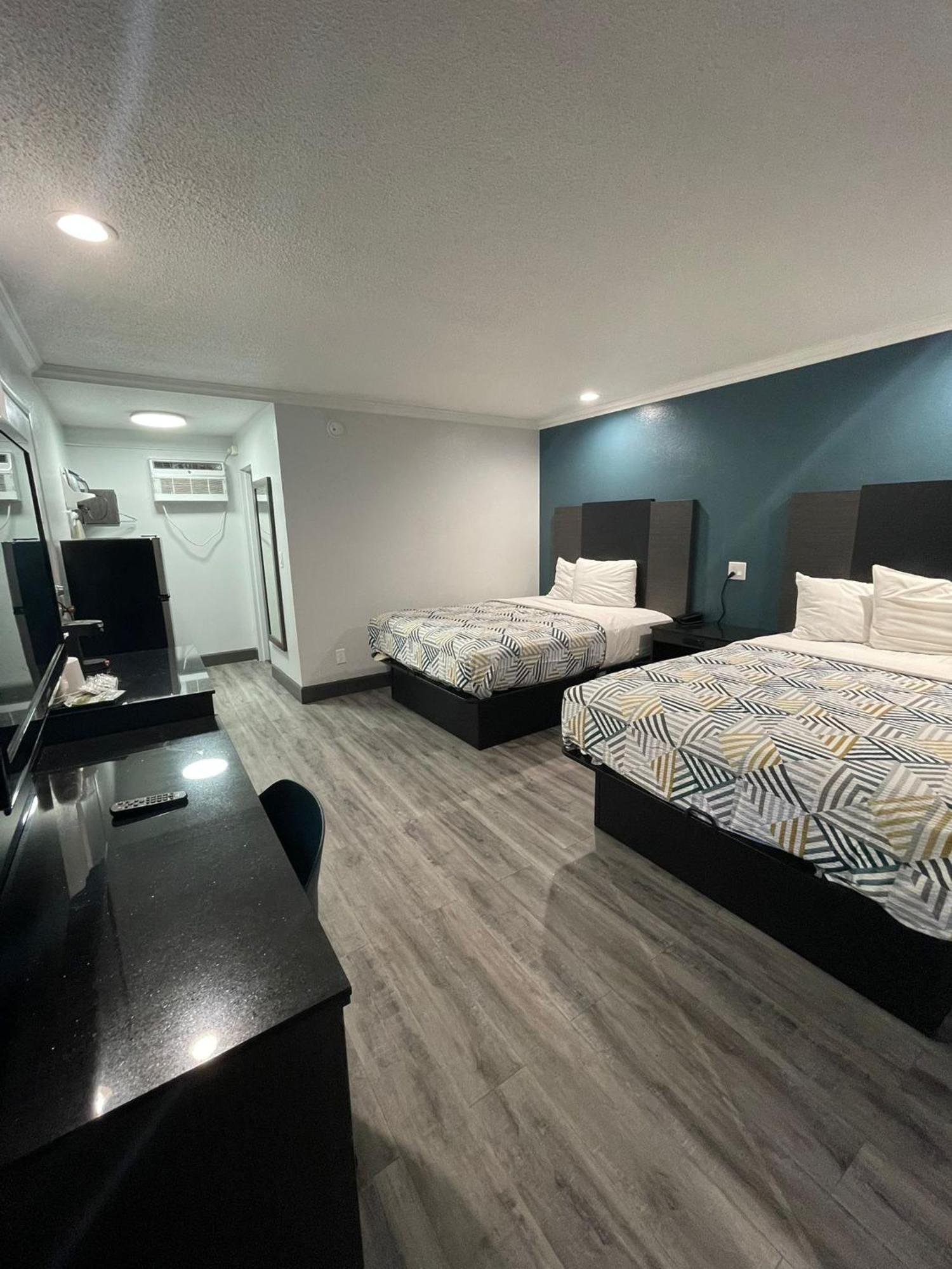 Studio 6 Suites San Bernardino, Ca Exterior photo