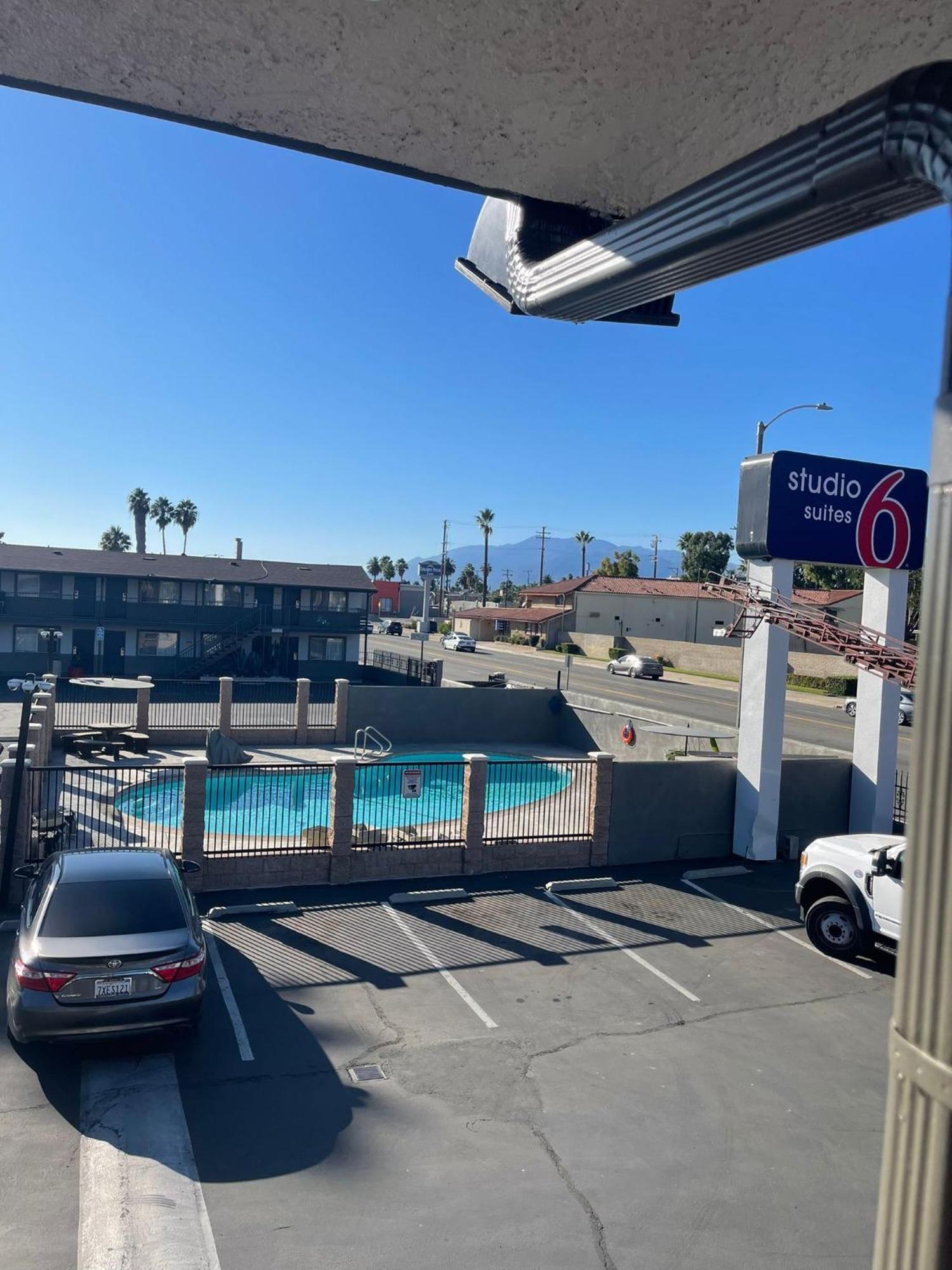 Studio 6 Suites San Bernardino, Ca Exterior photo