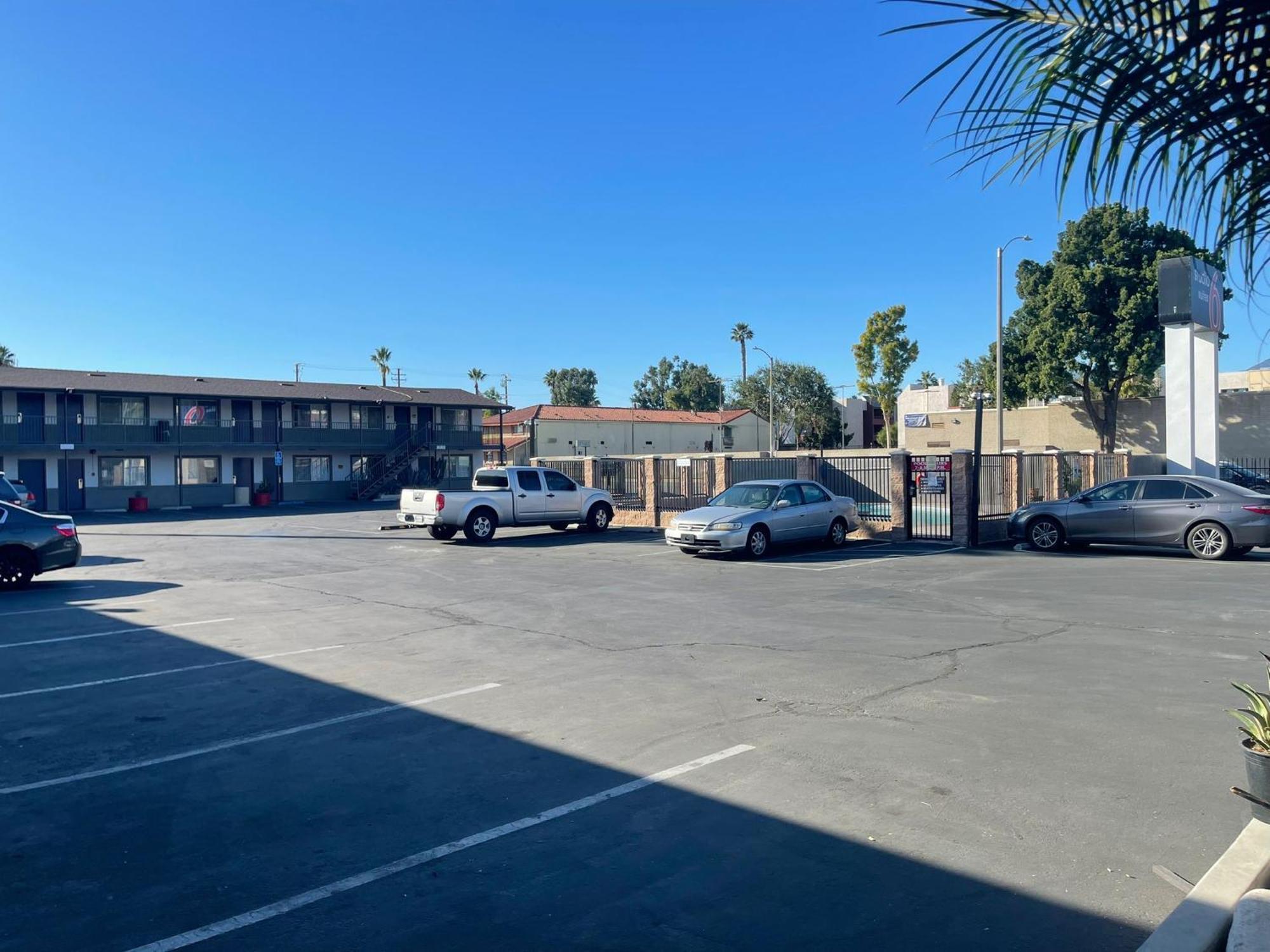 Studio 6 Suites San Bernardino, Ca Exterior photo