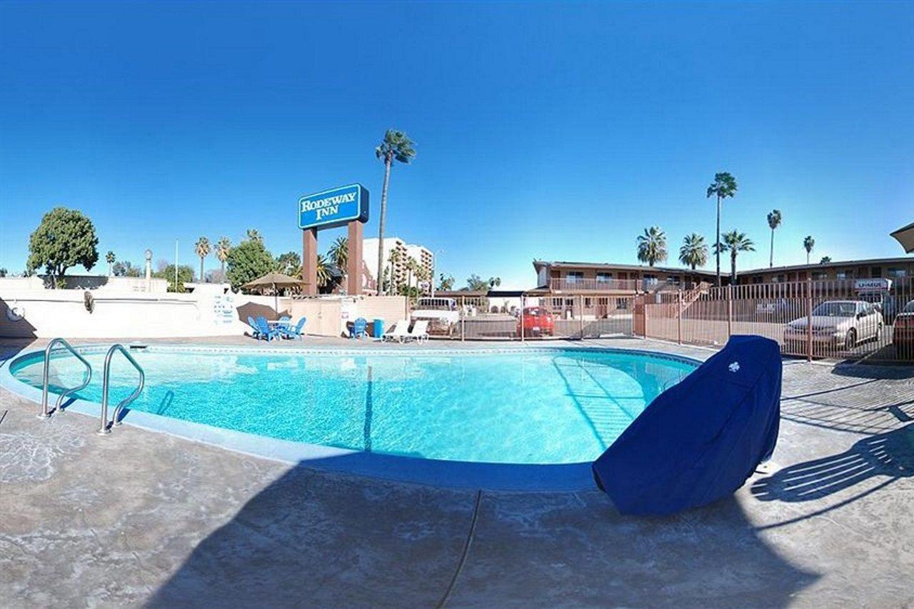 Studio 6 Suites San Bernardino, Ca Exterior photo