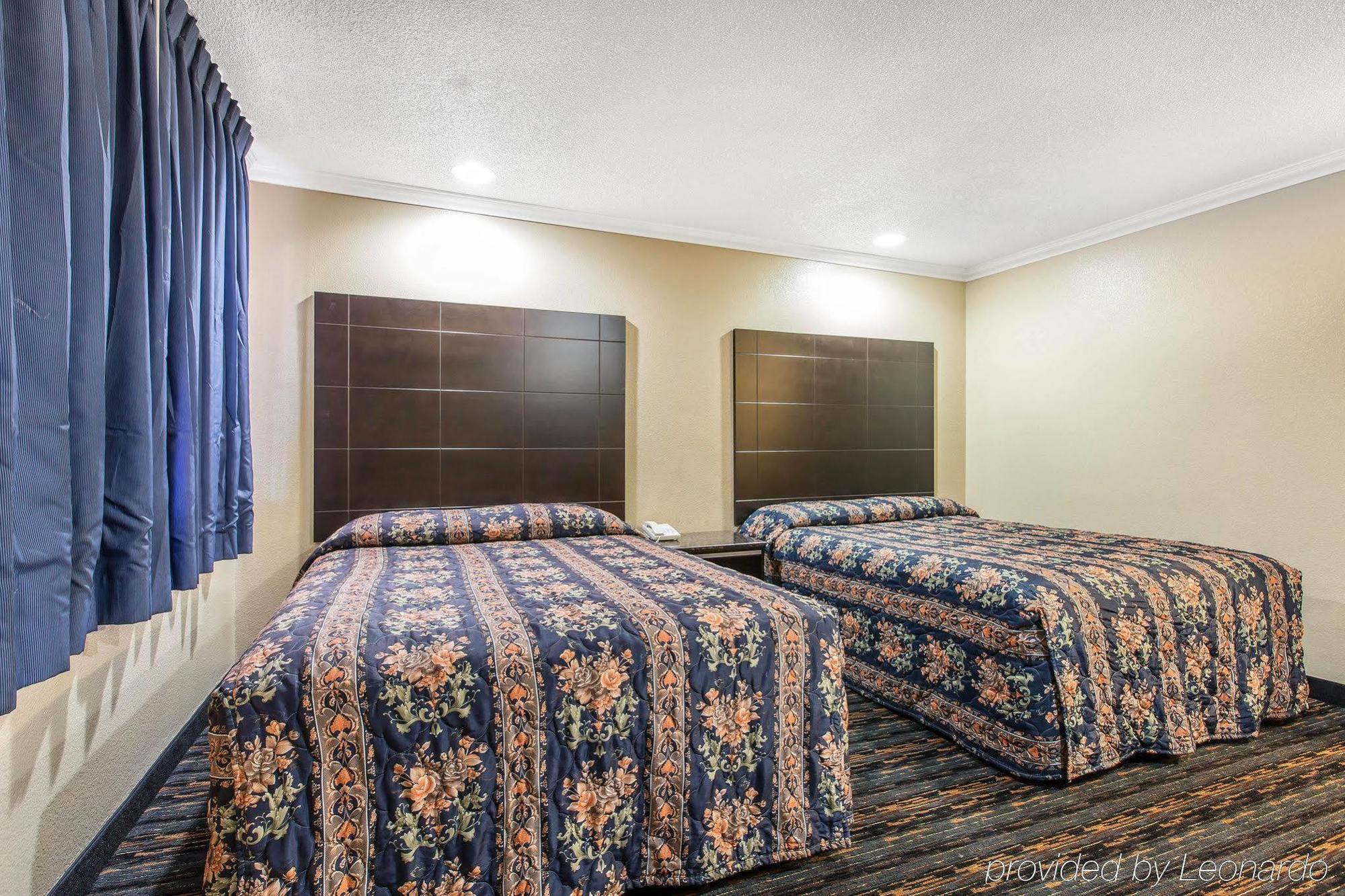 Studio 6 Suites San Bernardino, Ca Exterior photo