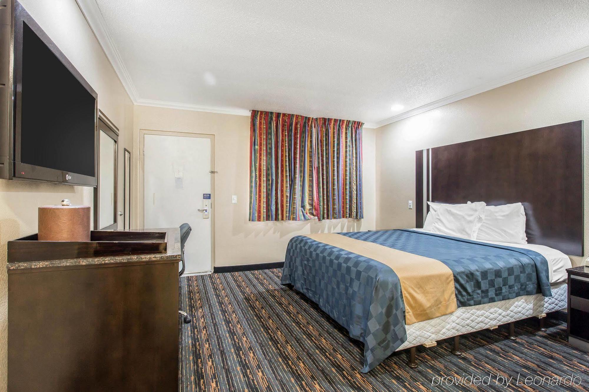 Studio 6 Suites San Bernardino, Ca Exterior photo